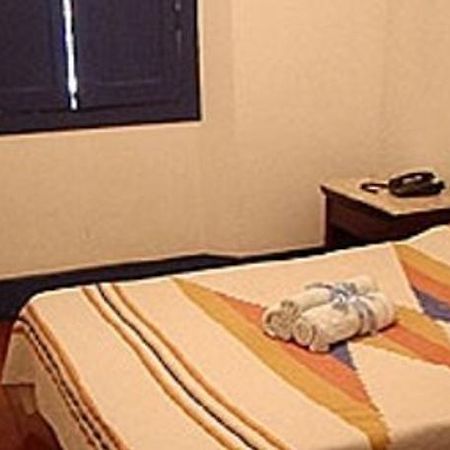 كونجونهاس Hotel Colonial الغرفة الصورة
